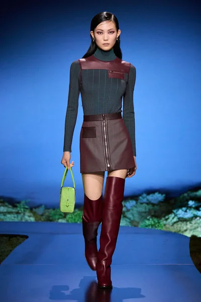 Look 20